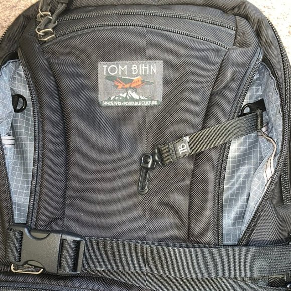 Original Black Tom Bihn Synapse 25 Men Backpack - Picture 3 of 4